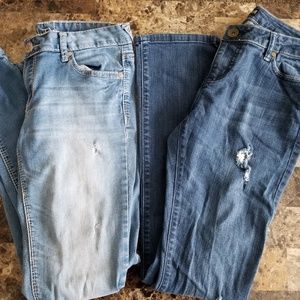 2 pairs of distressed jeans